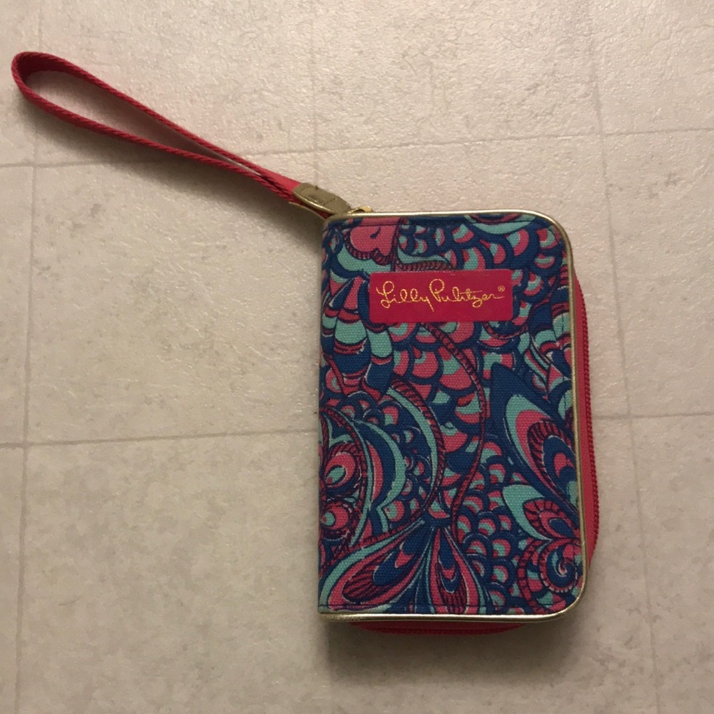 Lilly Pulitzer wristlet